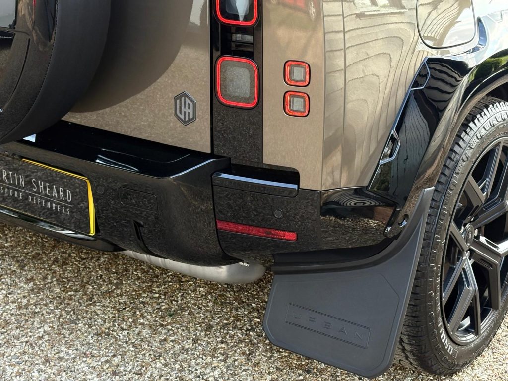 Land Rover Defender 110 D250 S Hardtop - Image 16
