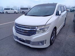 Nissan Elgrand E52 Rider Autech - Image 7