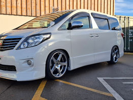 Toyota Alphard 2.4L Prime Selection - Image 8