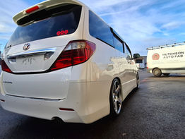 Toyota Alphard 2.4L Prime Selection - Image 13