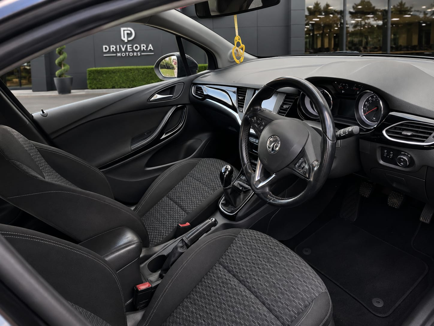 Vauxhall Astra Sri - Image 5