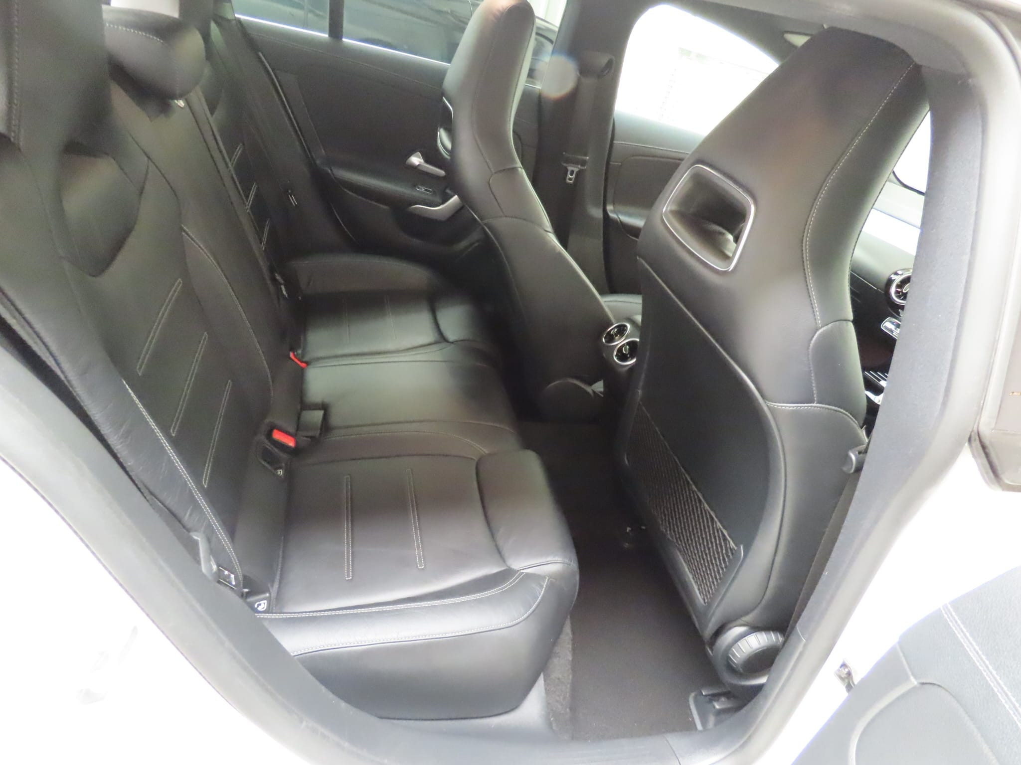 Mercedes-Benz Cla 200 Amg Line - Image 7
