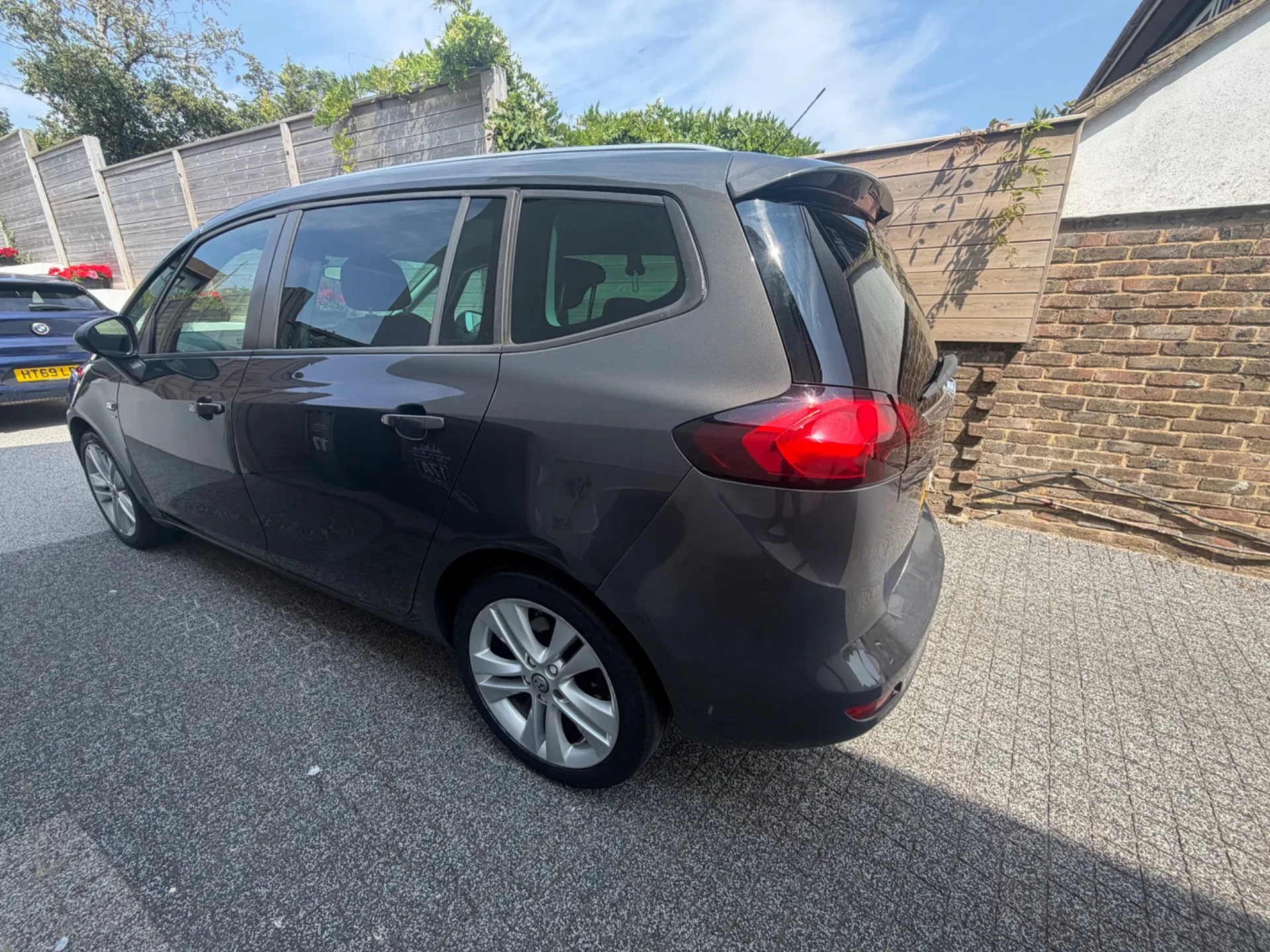 Vauxhall Zafira Tourer Sri T 7 Seater - Image 6