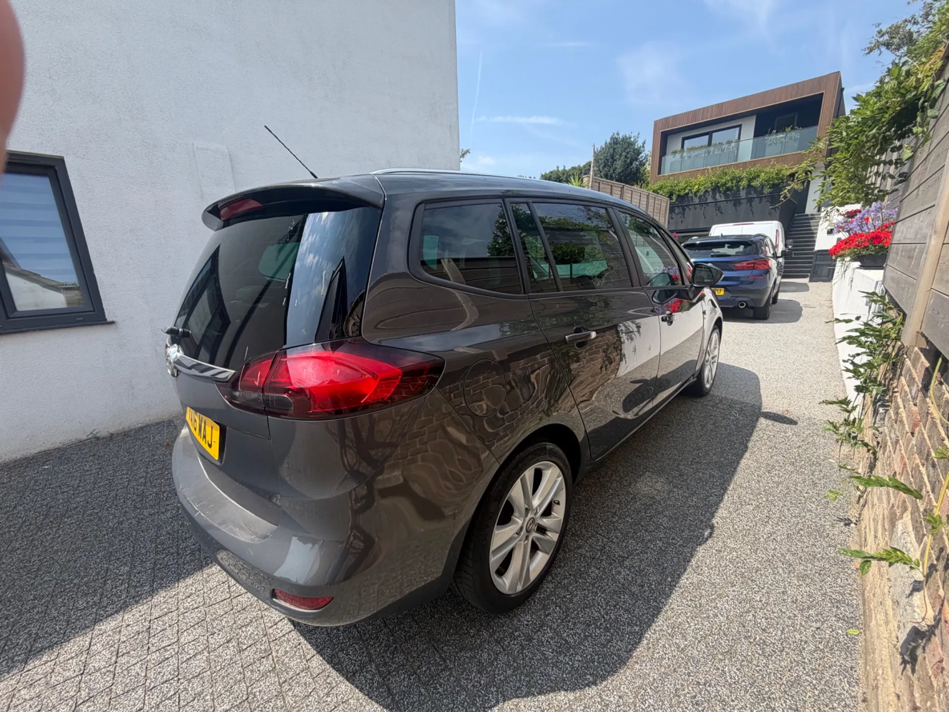 Vauxhall Zafira Tourer Sri T 7 Seater - Image 7