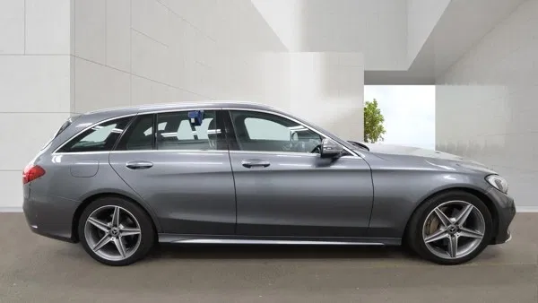 Mercedes Benz C300 Amg Line - Image 3
