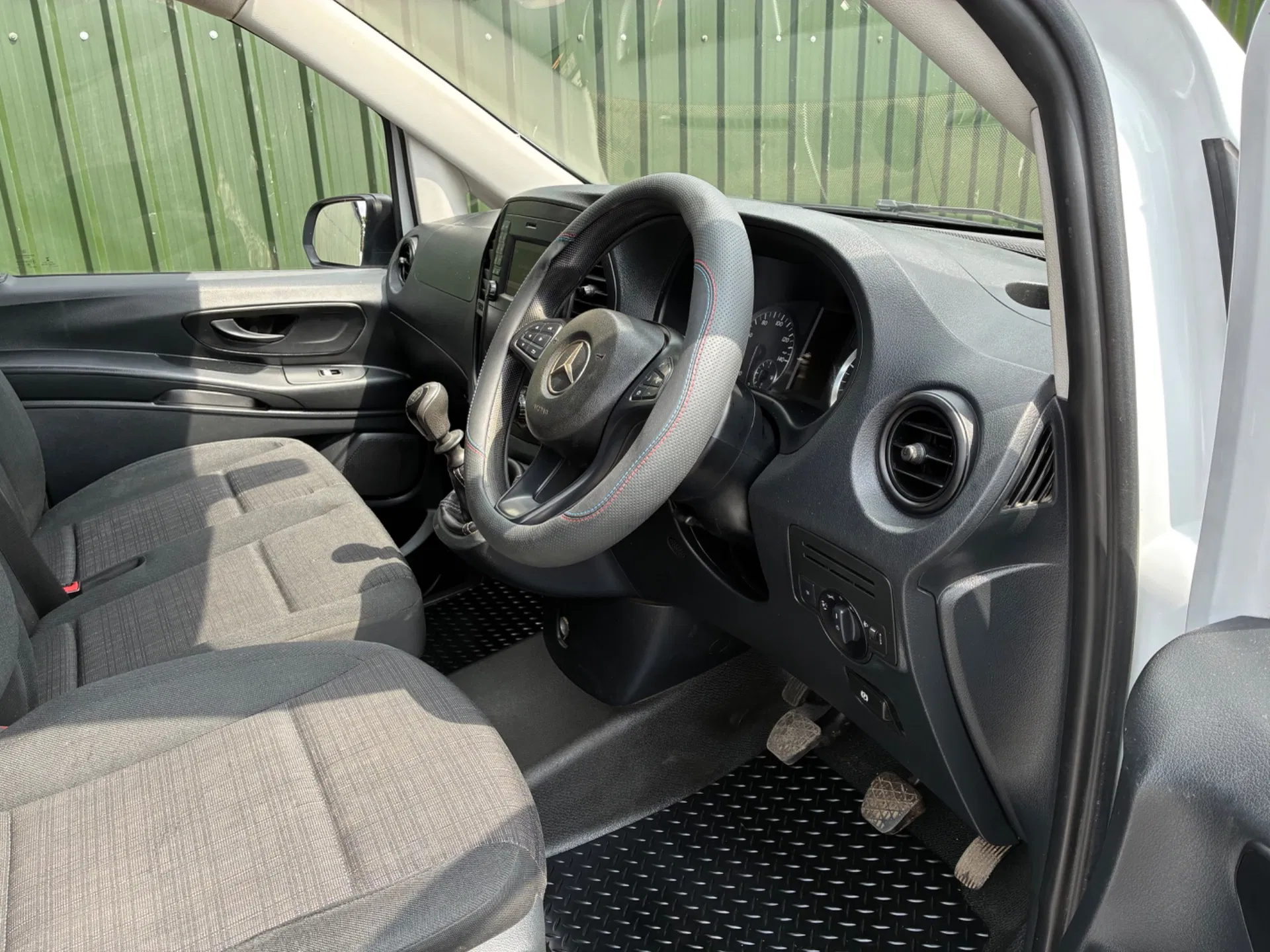 Mercedes-Benz Vito Vito 114 Bluetec - Image 8