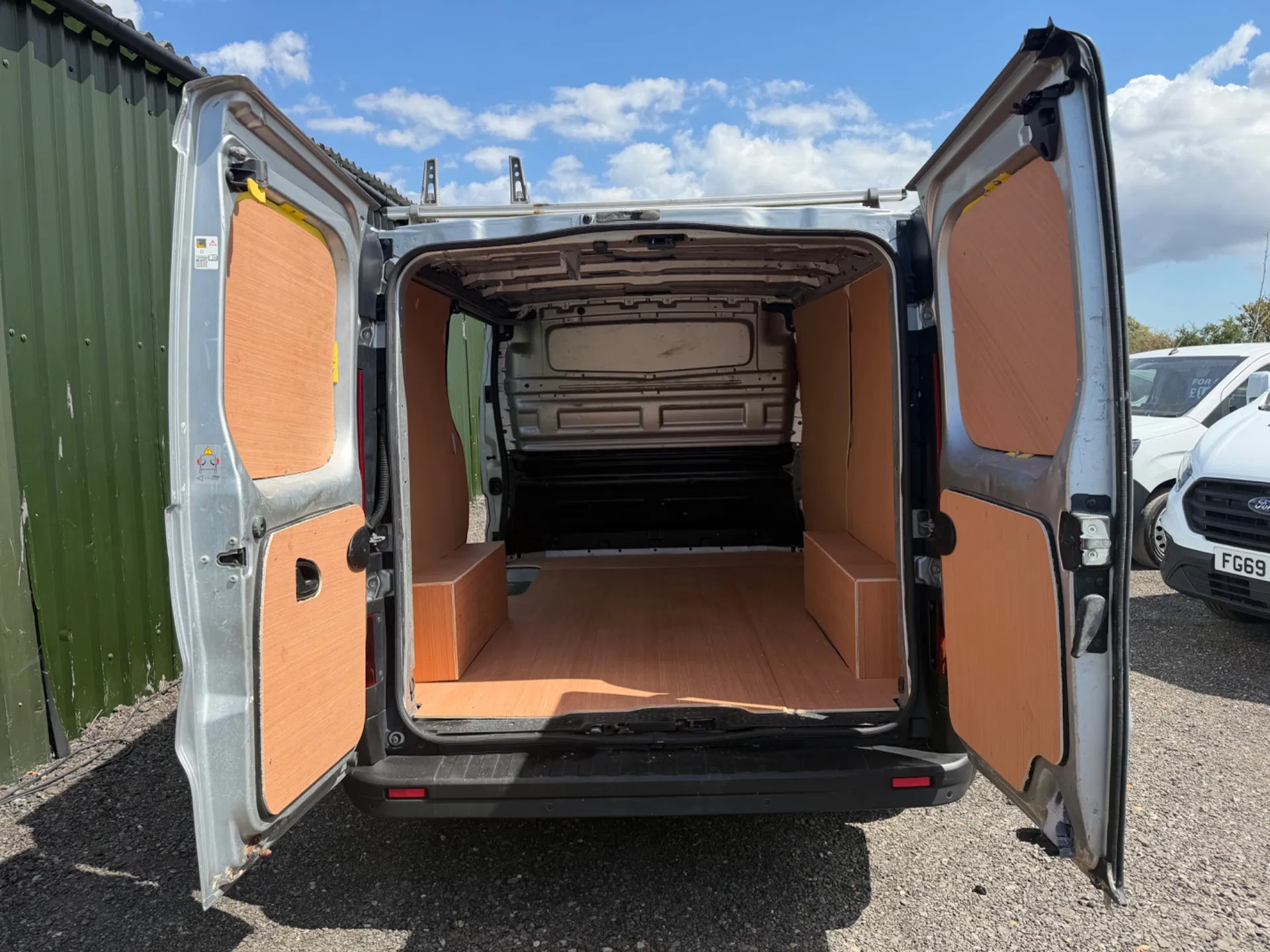 Vauxhall Vivaro Ecotec Swb - Image 7