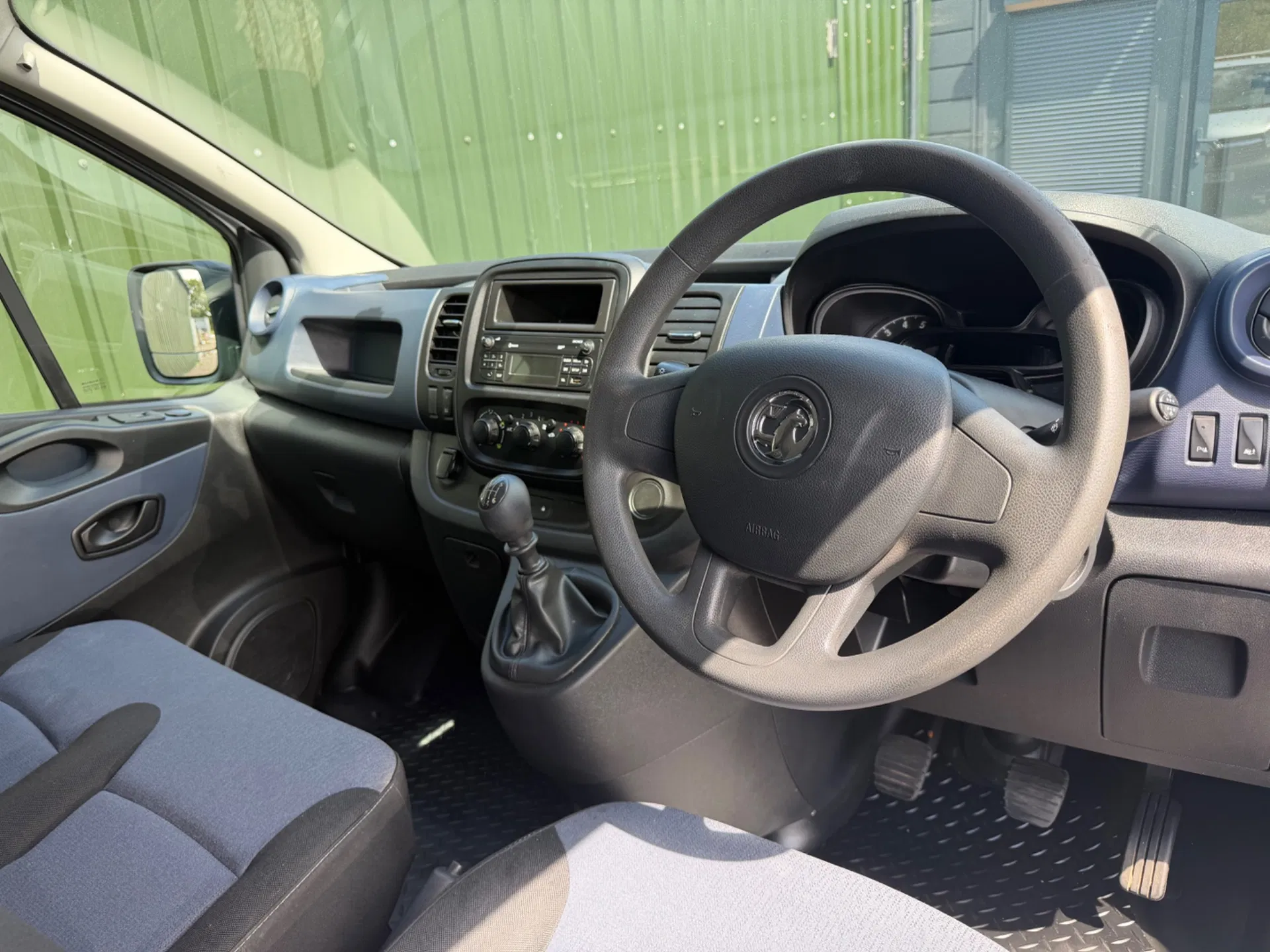 Vauxhall Vivaro Ecotec Swb - Image 11
