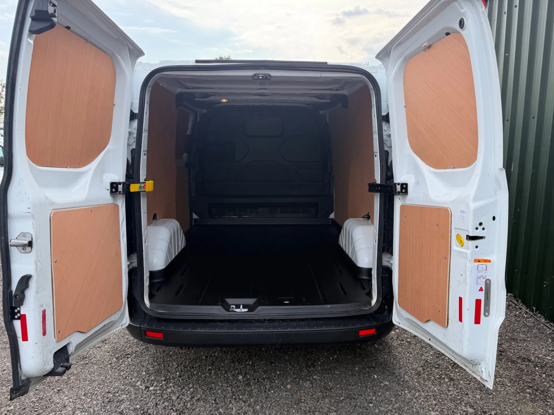 Ford Transit Custom 300Leader Eblue - Image 7