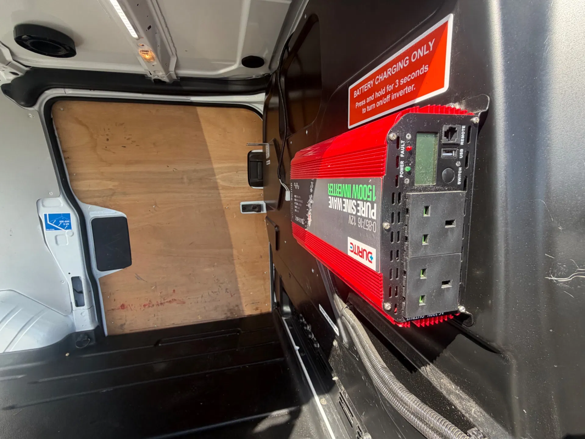 Ford Transit Custom Ebl 105 320 Swb Leader - Image 11