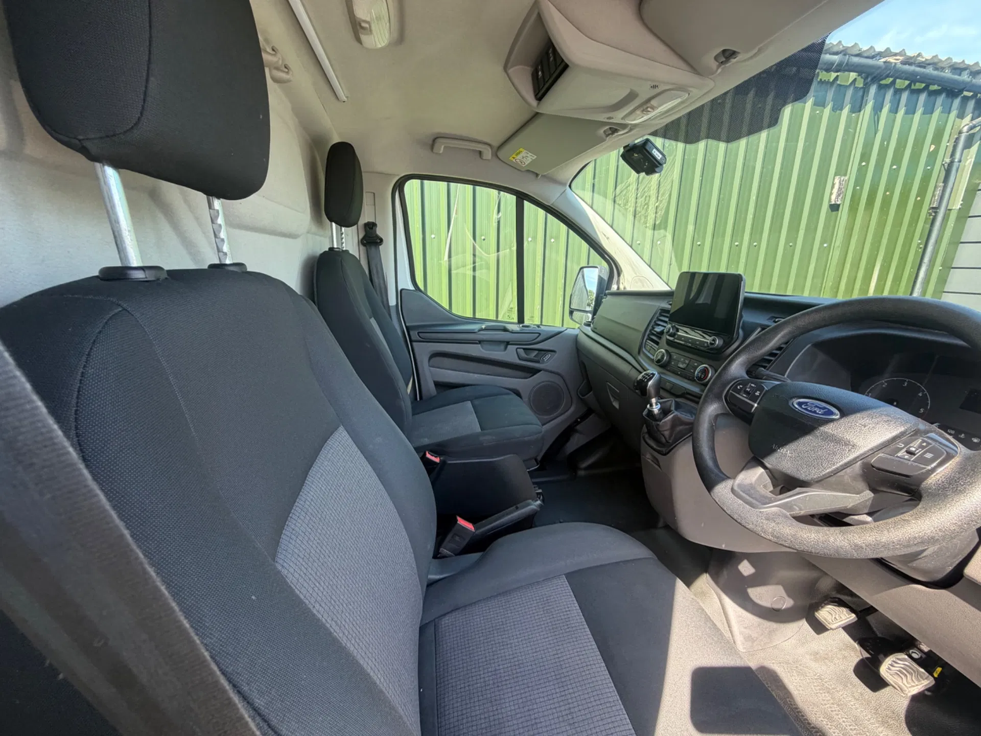 Ford Transit Custom Ebl 105 320 Swb Leader - Image 17