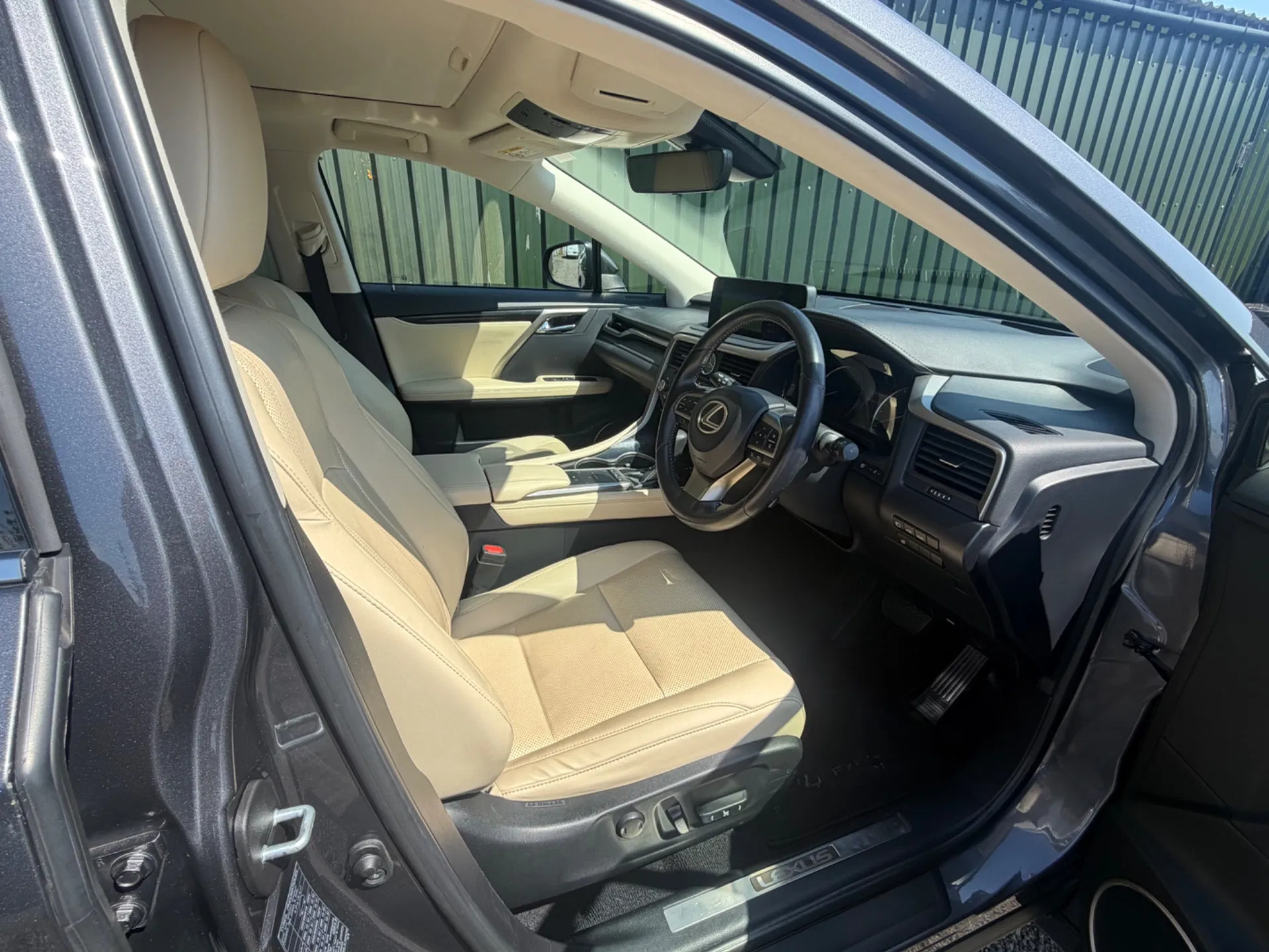 Lexus 7 Seater Rx 450H Premier Cvt Hybrid - Image 11