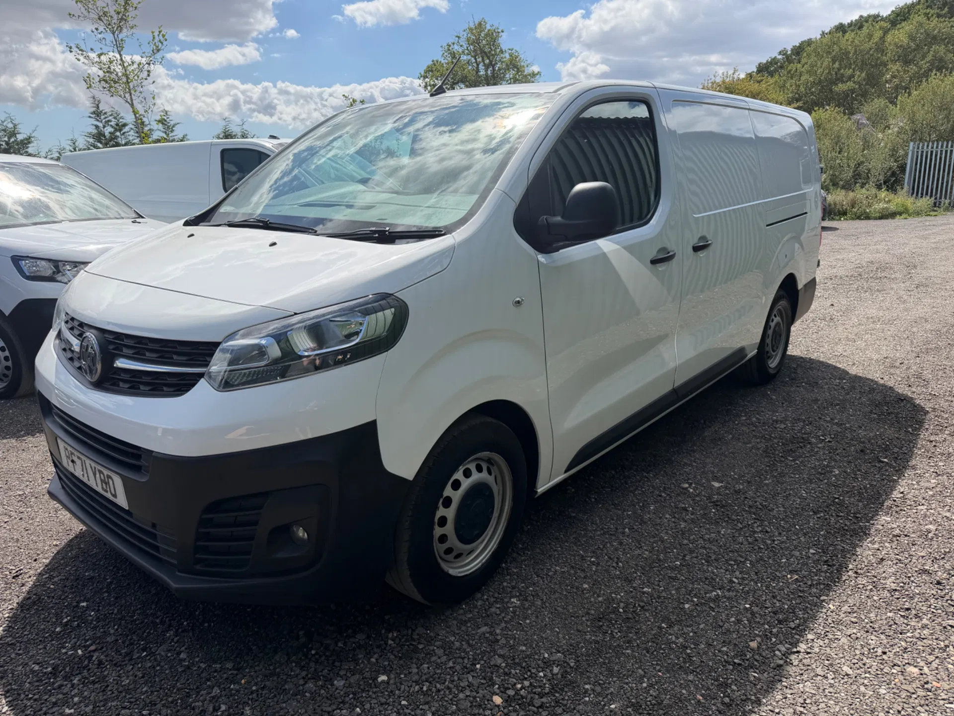 Vauxhall Vivaro 3100