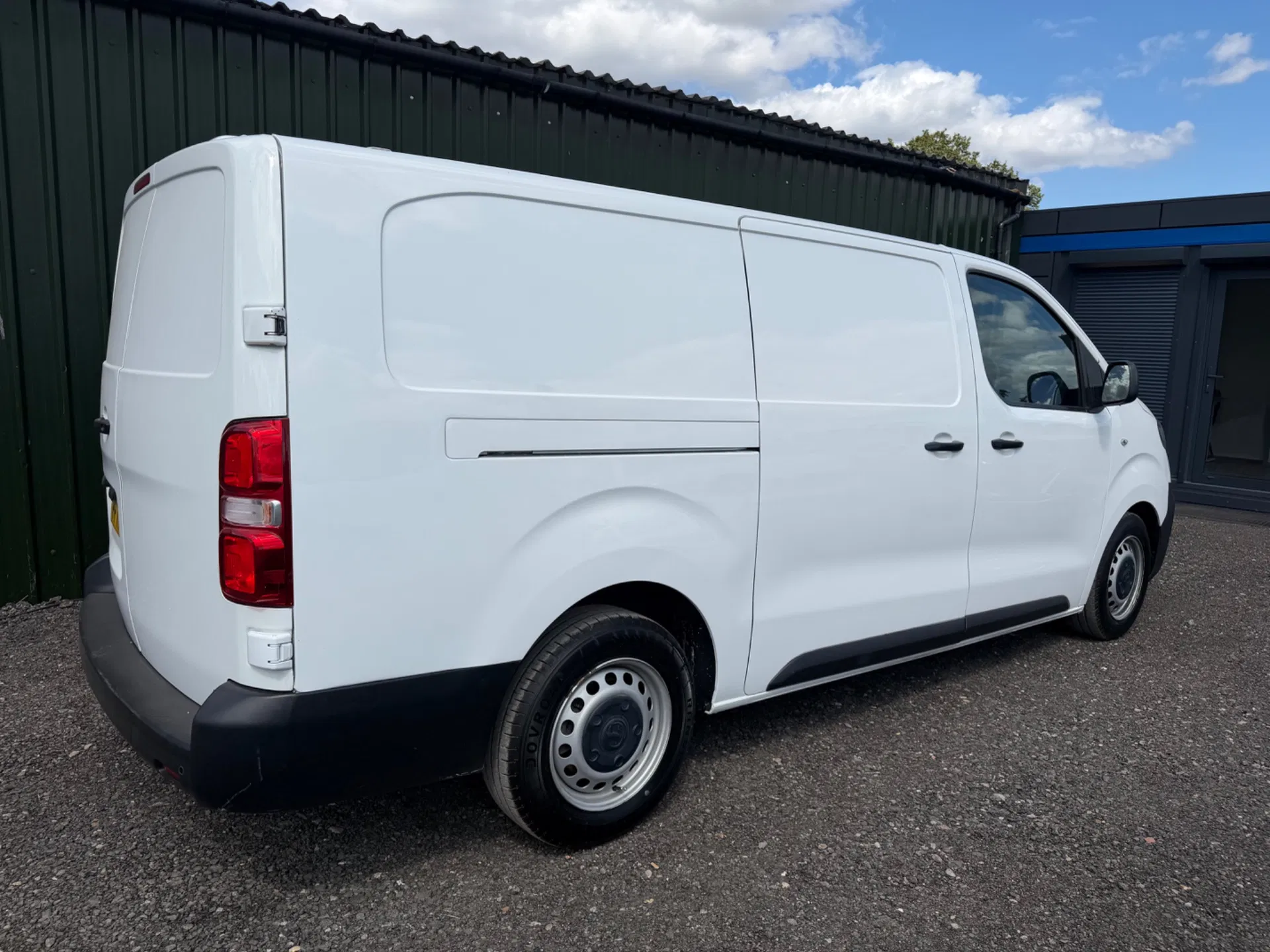 Vauxhall Vivaro 3100 - Image 8