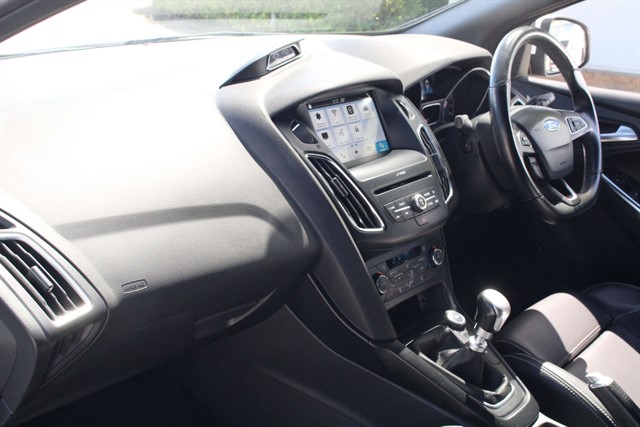 Ford Focus St-3 Tdci - Image 13
