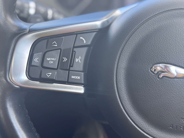 Jaguar Xe Prestige I Auto - Image 11