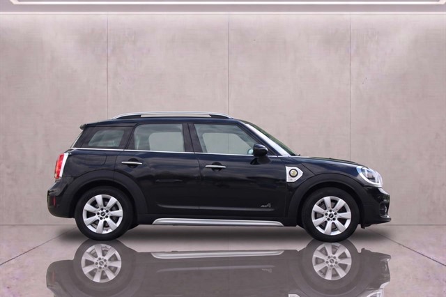 Mini Countryman Cooper S E All4 Auto 4Wd - Image 8