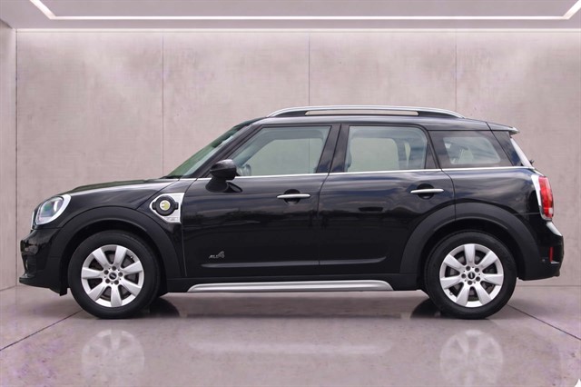 Mini Countryman Cooper S E All4 Auto 4Wd - Image 9