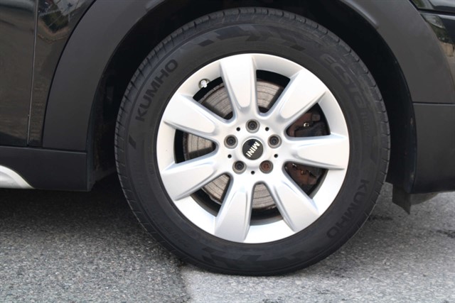 Mini Countryman Cooper S E All4 Auto 4Wd - Image 14