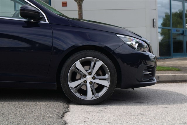 Peugeot 308 Allure S/S - Image 20