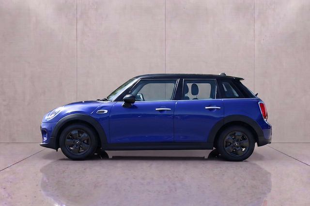Mini Hatch Cooper Classic Auto - Image 5