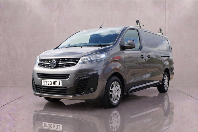 Vauxhall Vivaro 2900 Sportive S/S - Image 4