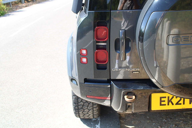 Land Rover Defender X-Dynamic S D Mhev Auto 4Wd - Image 13