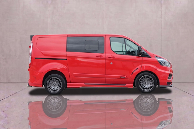 Ford Transit Custom 320 Limited Ecoblue Auto - Image 9