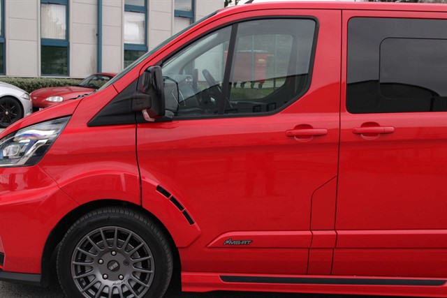 Ford Transit Custom 320 Limited Ecoblue Auto - Image 10