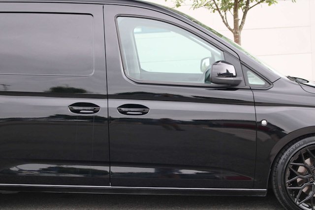 Volkswagen Caddy Maxi C20 Commerce Tdi - Image 20