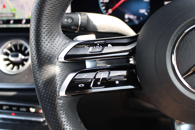 Mercedes E300 Amg Line Premium Mhev Auto - Image 19