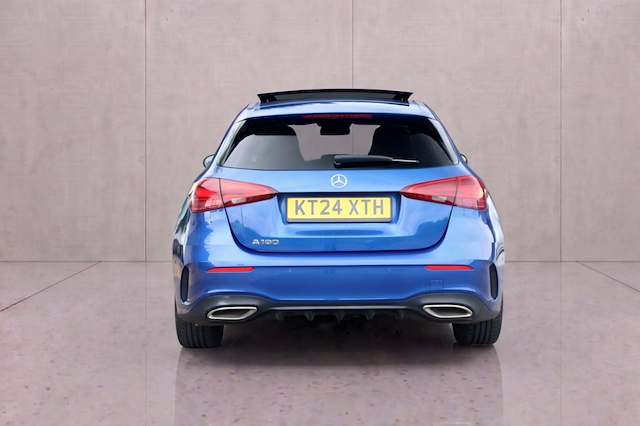 Mercedes A180 Amg Line Premium+ Mhev A - Image 7