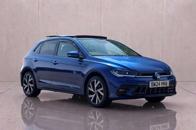 Volkswagen Polo R-Line Tsi - Image 2