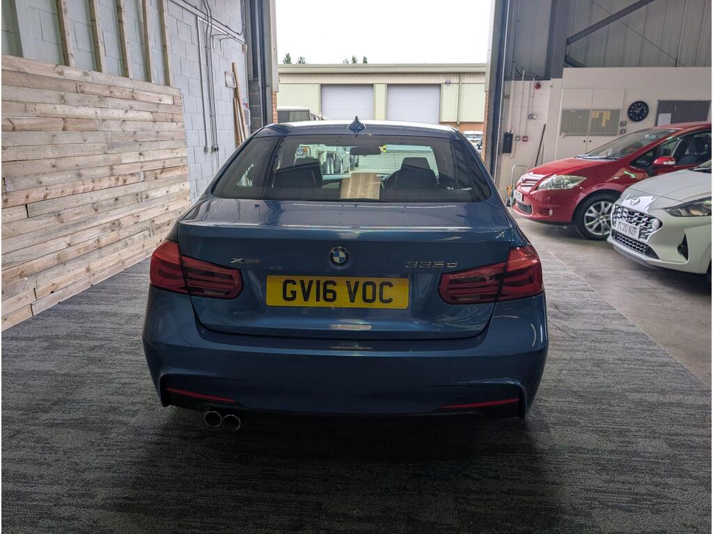 Bmw 3 Series - Image 4