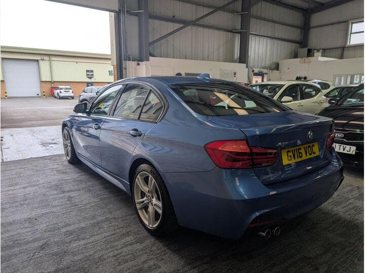Bmw 3 Series - Image 10