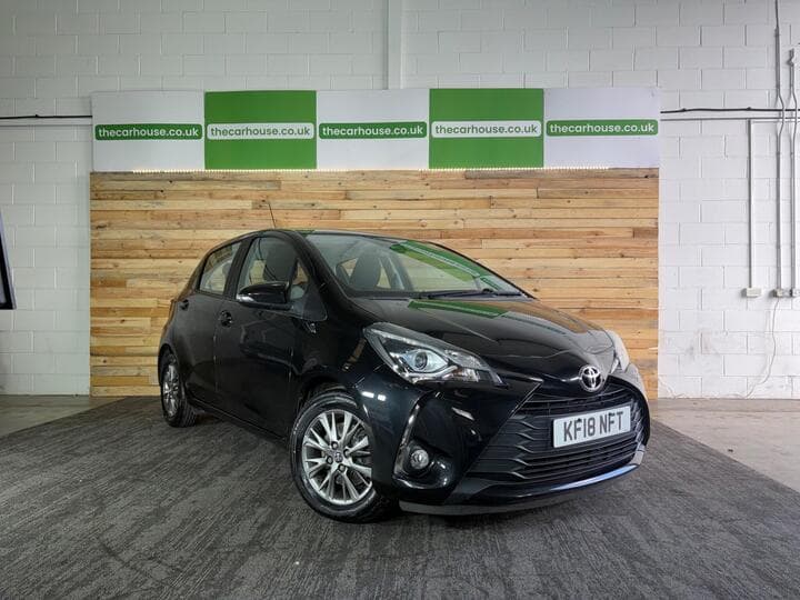 Toyota Yaris - Image 14