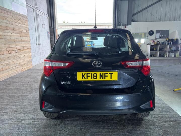 Toyota Yaris - Image 20