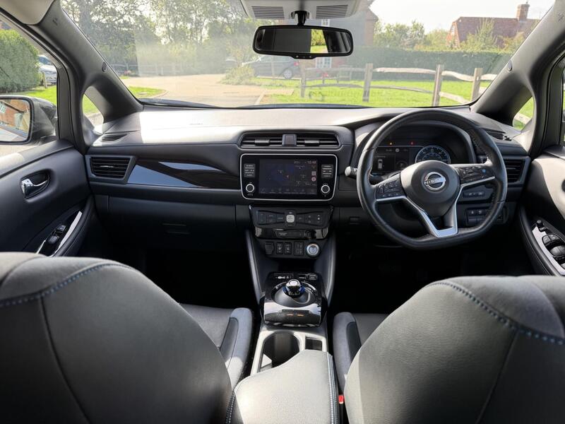 Nissan Leaf - Image 10
