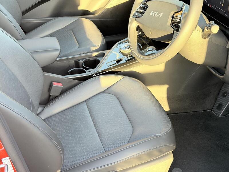 Kia Niro - Image 11