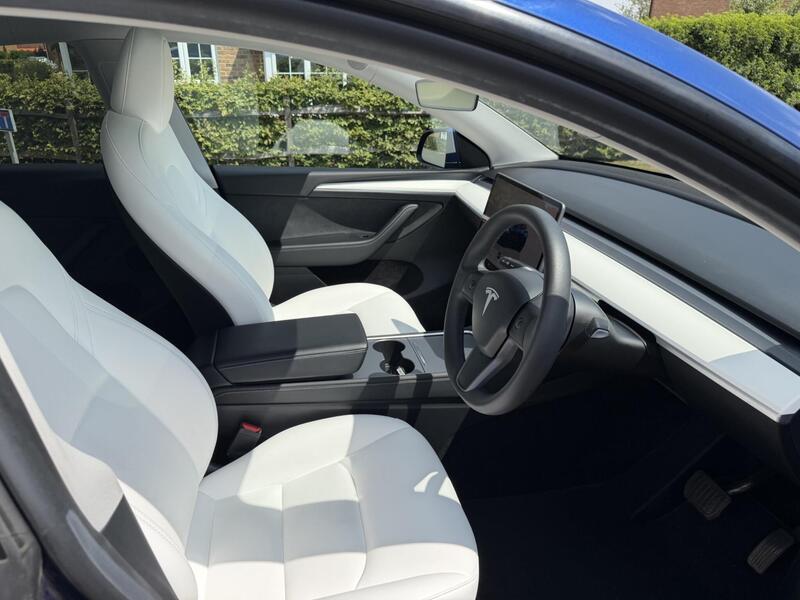 Tesla Model Y - Image 10
