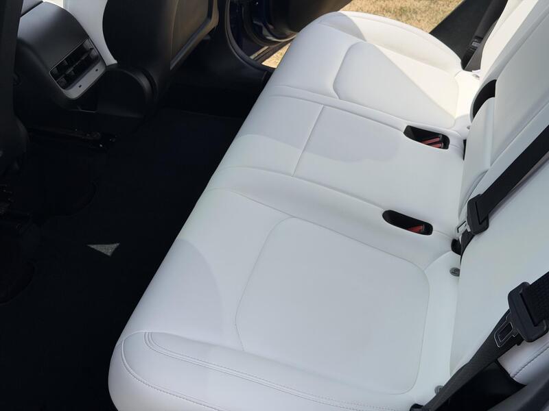 Tesla Model Y - Image 11