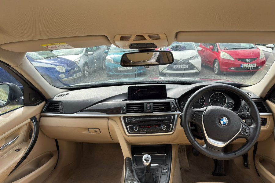 Bmw 3 Series - Image 10