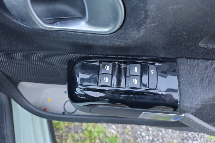 Citroen C3 Feel - Image 13