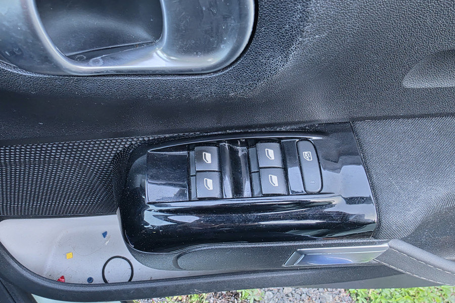 Citroen C3 Feel - Image 15