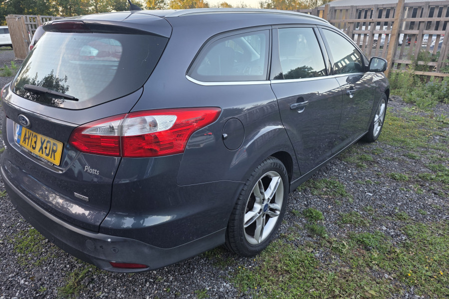 Ford Focus - Image 5