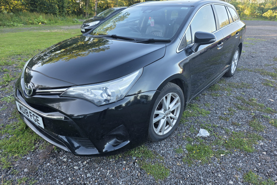 Toyota Avensis, Avensis Active - Image 2