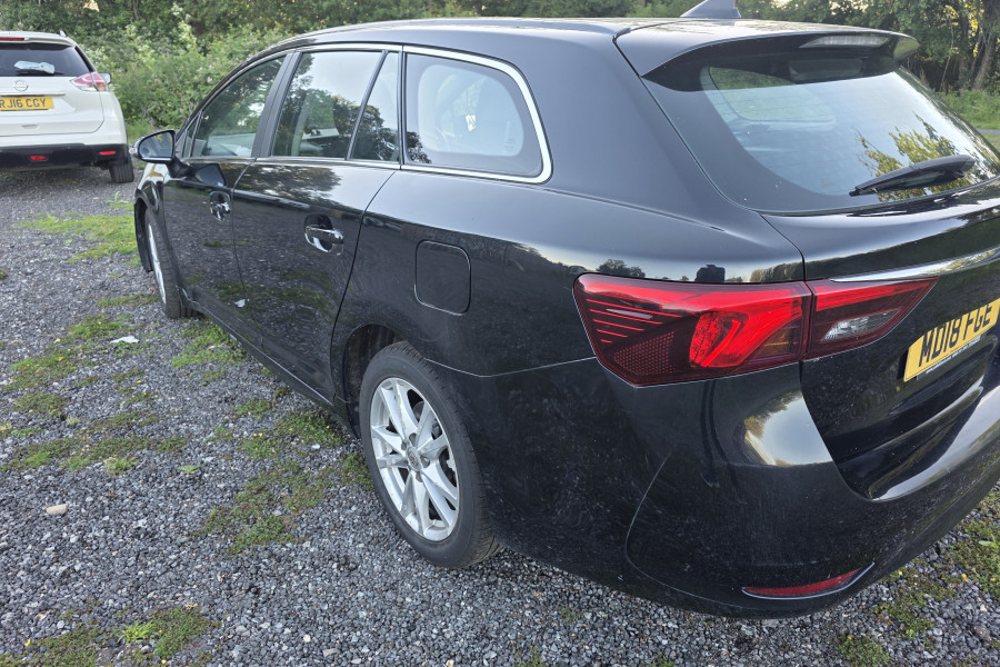 Toyota Avensis, Avensis Active - Image 8