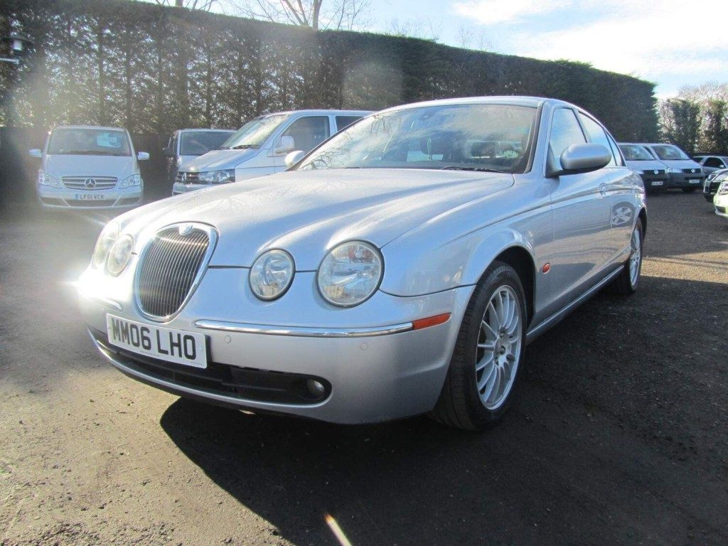 Jaguar S-Type - Image 2