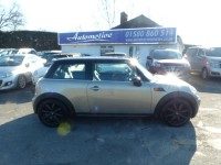 Mini Hatch - Image 4