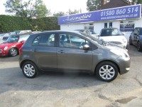 Toyota Yaris - Image 6